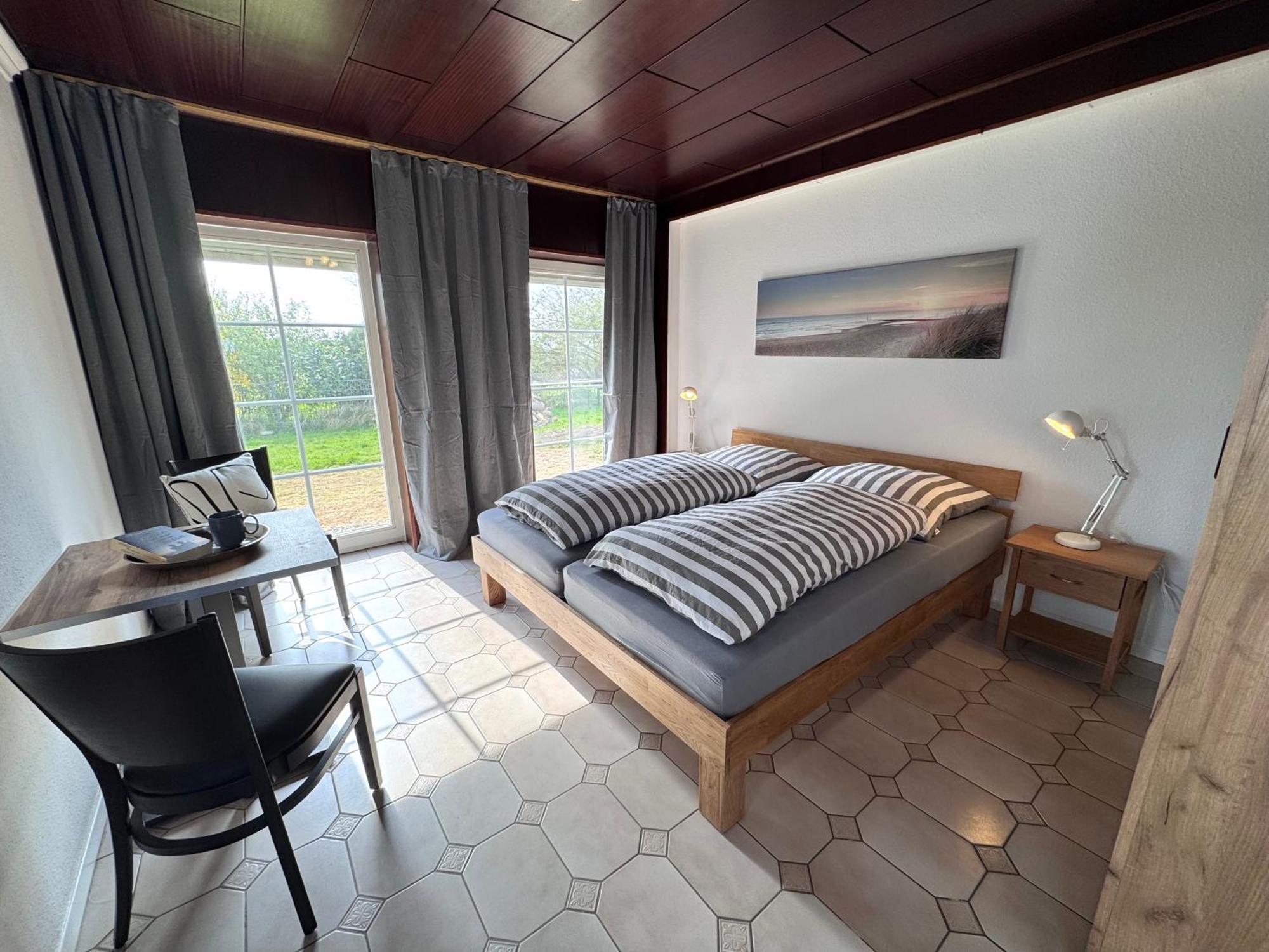Landhaus Nordsee-Peerhuus Фридрихског Экстерьер фото